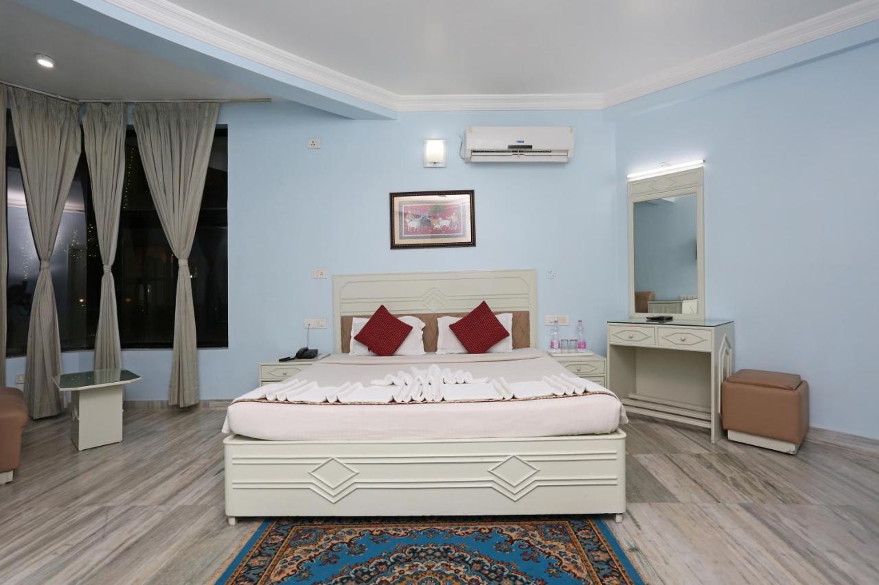Hotel Niladri Puri Luaran gambar